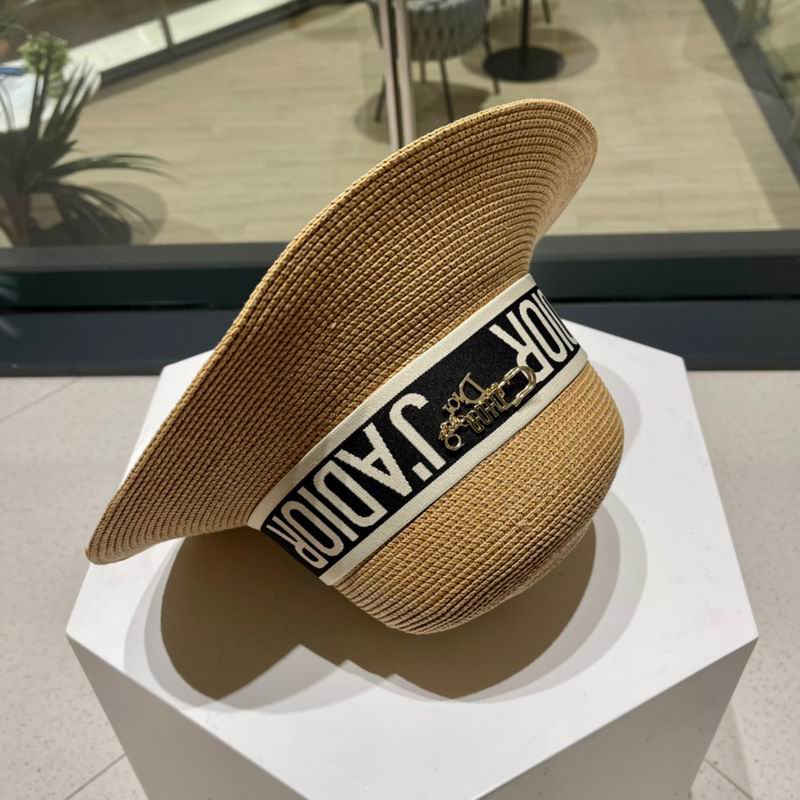 Dior top hat (216)
